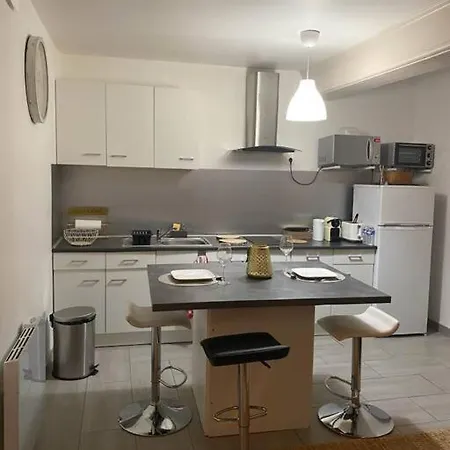 Apartment Absl *